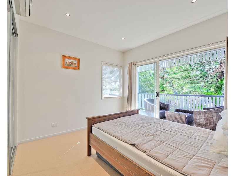 20 Eva Street, Red Hill QLD 4059