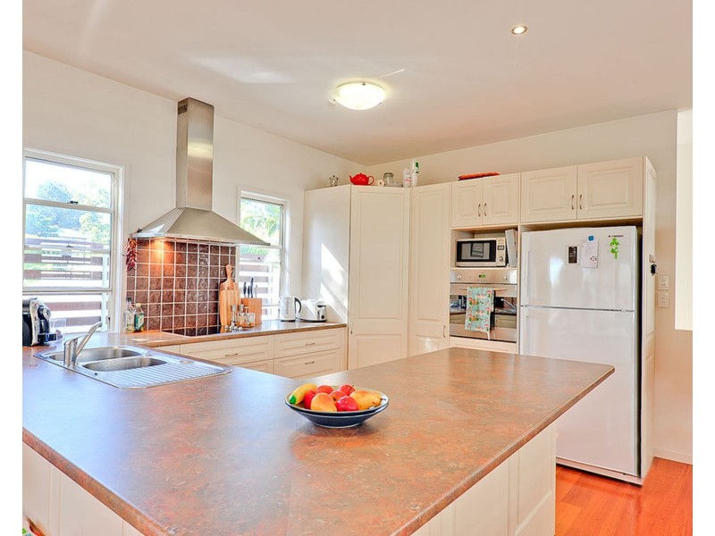 20 Eva Street, Red Hill QLD 4059