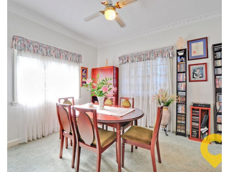 40 Marshall Road, Holland Park West QLD 4121