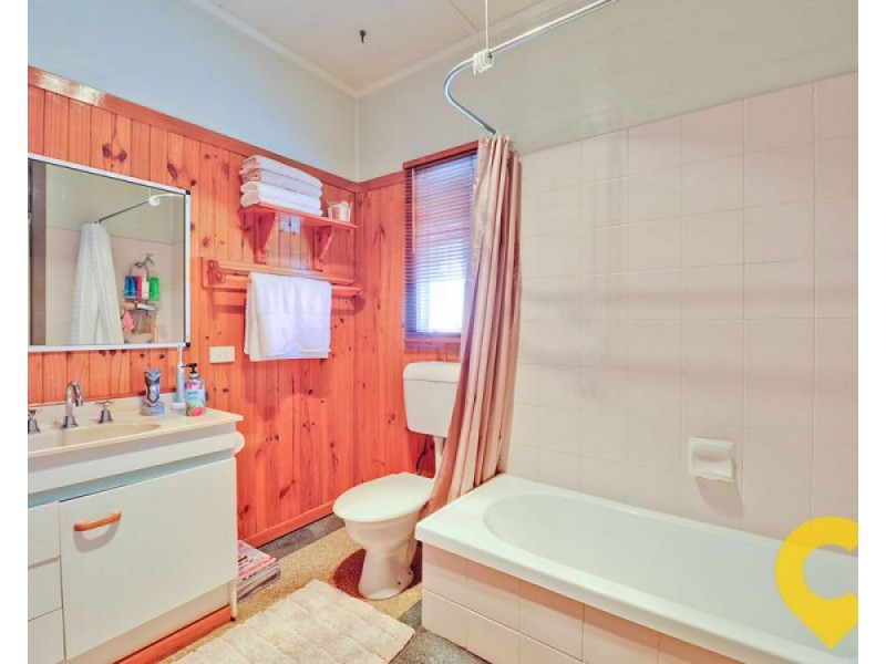 40 Marshall Road, Holland Park West QLD 4121