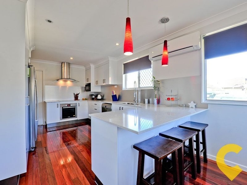 76 Lancaster Street, Coorparoo QLD 4151