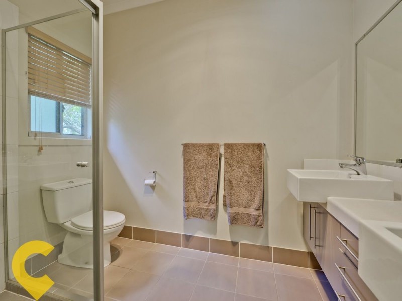 2/27 Anzac Road, Carina Heights QLD 4152