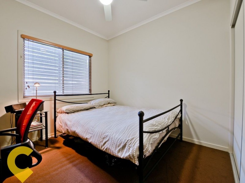 2/27 Anzac Road, Carina Heights QLD 4152