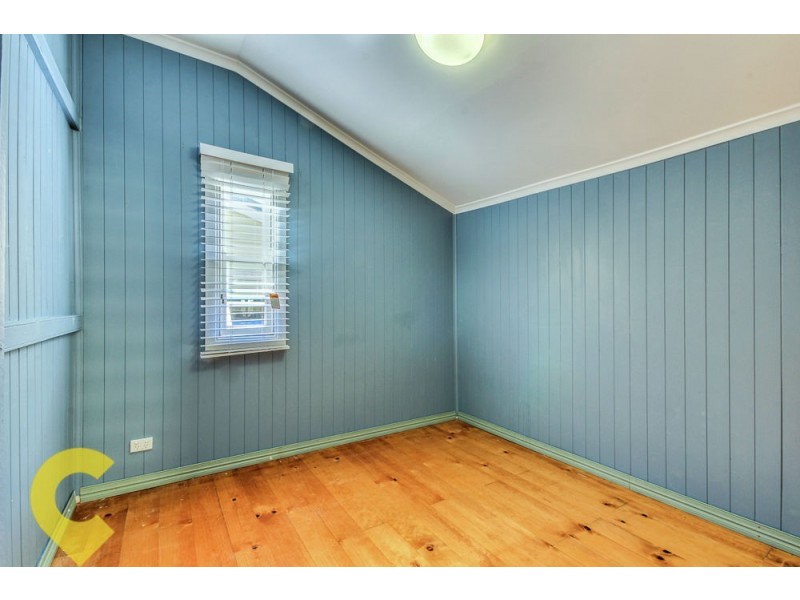 17 Newton Street, Coorparoo QLD 4151