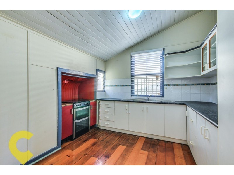 17 Newton Street, Coorparoo QLD 4151