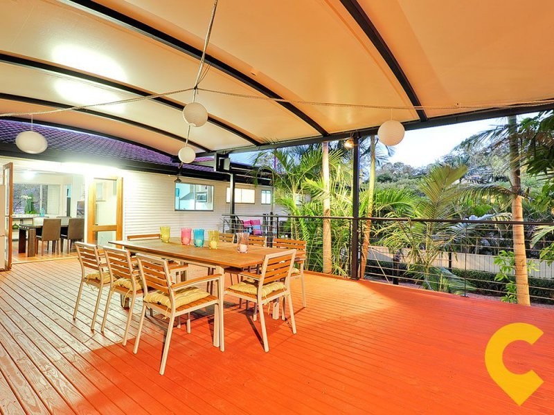 1 Warenda Street, Carina Heights QLD 4152