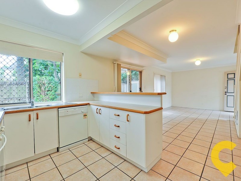 2/44 Helles Street, Moorooka QLD 4105