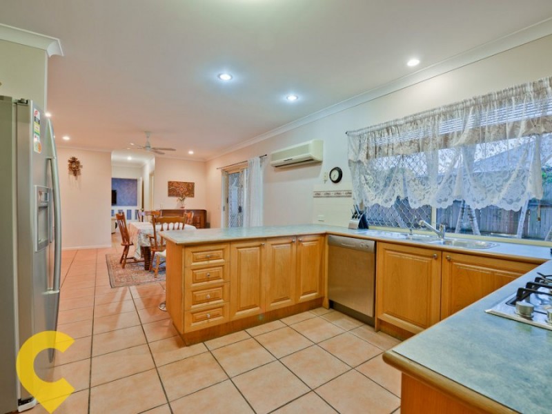 32 Wishart Road, Upper Mount Gravatt QLD 4122