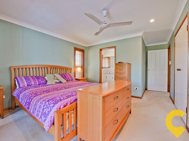 12 Myola Court, Carindale QLD 4152