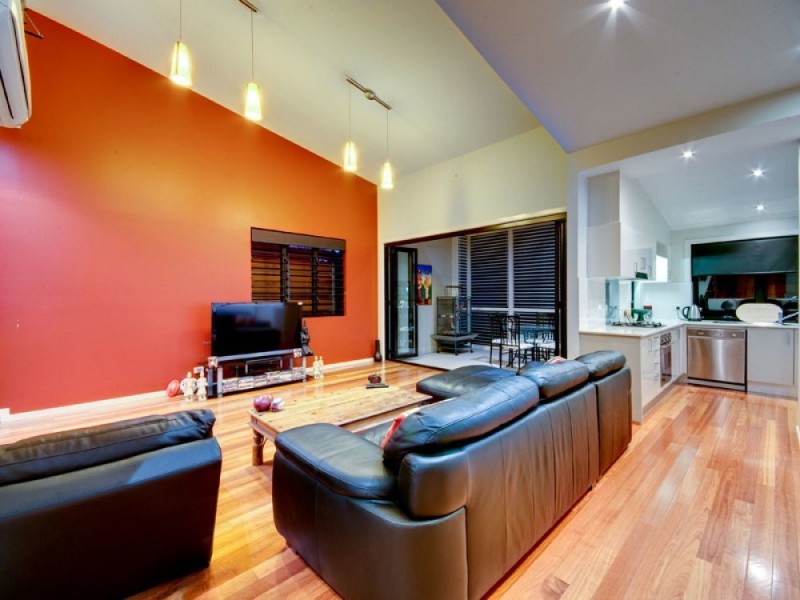 8/4 Kates Street, Morningside QLD 4170