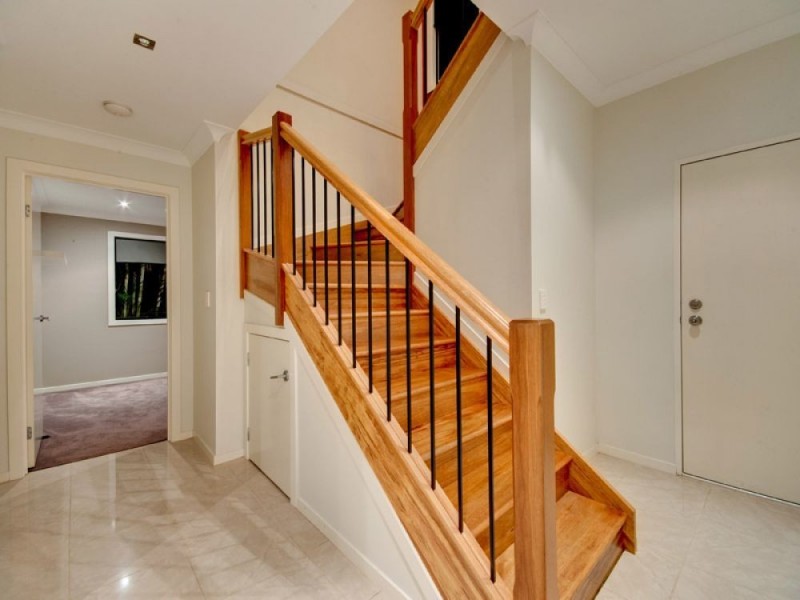 8/4 Kates Street, Morningside QLD 4170