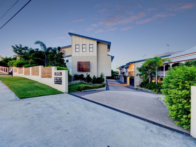 8/4 Kates Street, Morningside QLD 4170