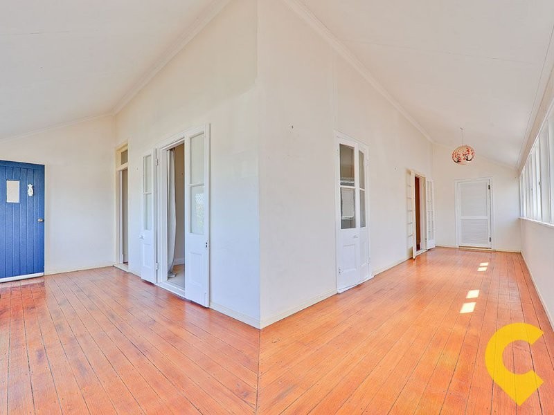 13 Faversham Street, Woolloongabba QLD 4102