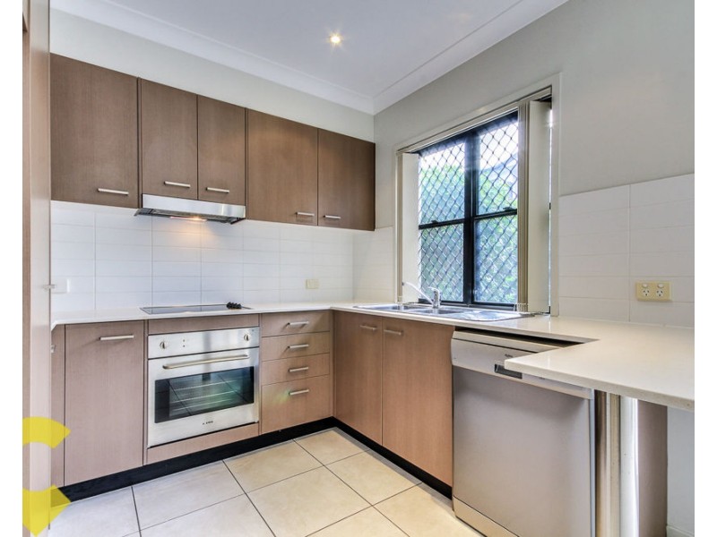 4/33 Paragon Street, Yeronga QLD 4104