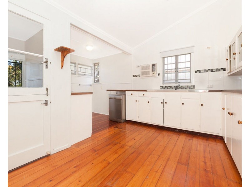 176 Thistle Street, Gordon Park QLD 4031