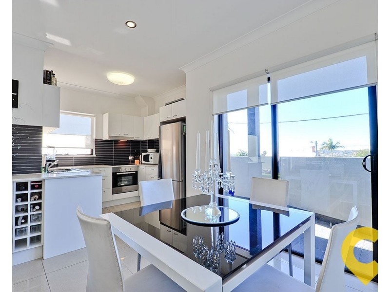 4/5 Ivanhoe Street, Annerley QLD 4103