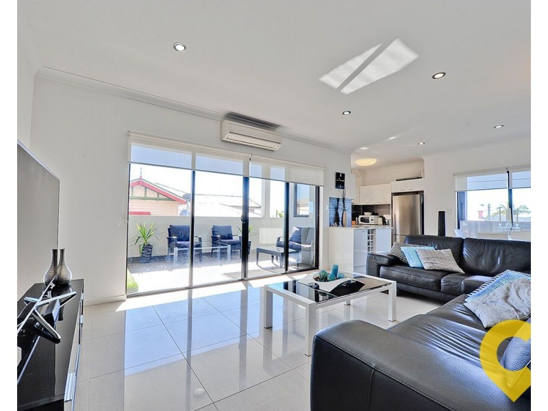 4/5 Ivanhoe Street, Annerley QLD 4103