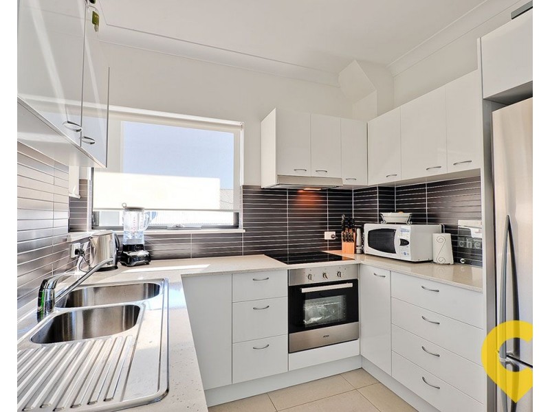 4/5 Ivanhoe Street, Annerley QLD 4103
