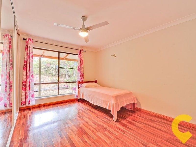 34 Mountain Vista Court, Mount Crosby QLD 4306