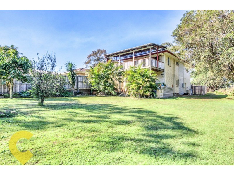 67 Bulgin Avenue, Wynnum West QLD 4178