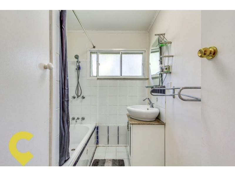 67 Bulgin Avenue, Wynnum West QLD 4178