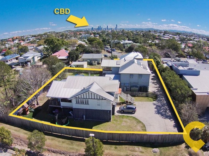 31-33-35 Barrack Road, Cannon Hill QLD 4170