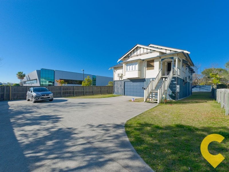 31-33-35 Barrack Road, Cannon Hill QLD 4170