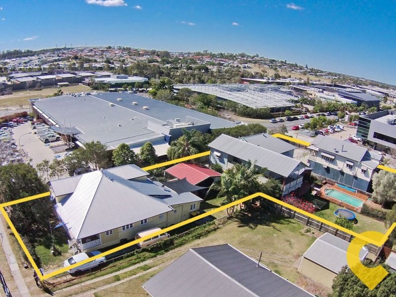 31-33-35 Barrack Road, Cannon Hill QLD 4170