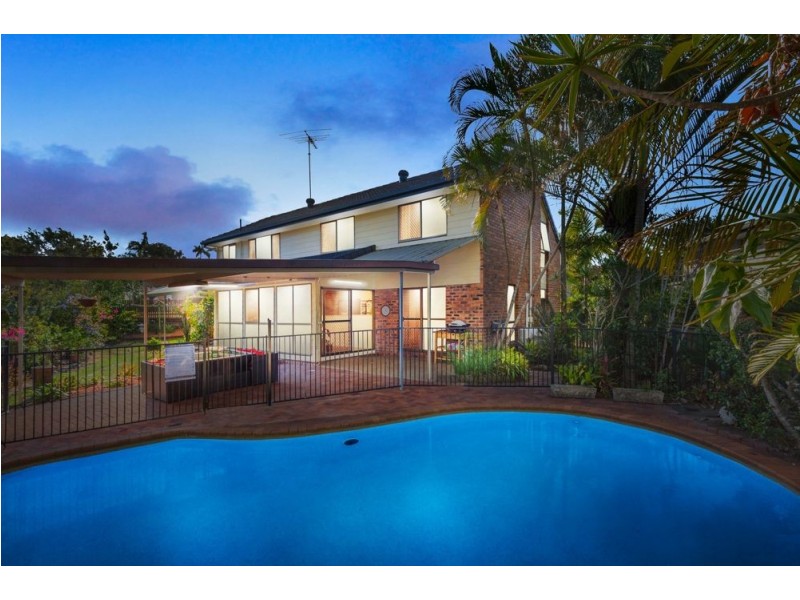 16 Andalucia Court, Wishart QLD 4122