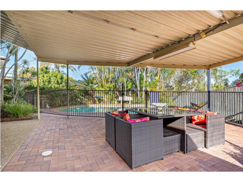 16 Andalucia Court, Wishart QLD 4122