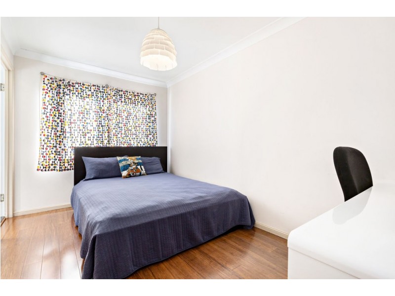 16 Andalucia Court, Wishart QLD 4122