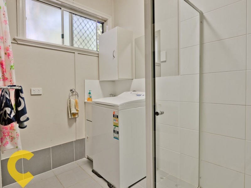 1 Rowland Street, Coorparoo QLD 4151