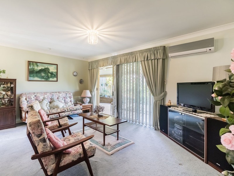 8/15 Erindale Close, Wishart QLD 4122