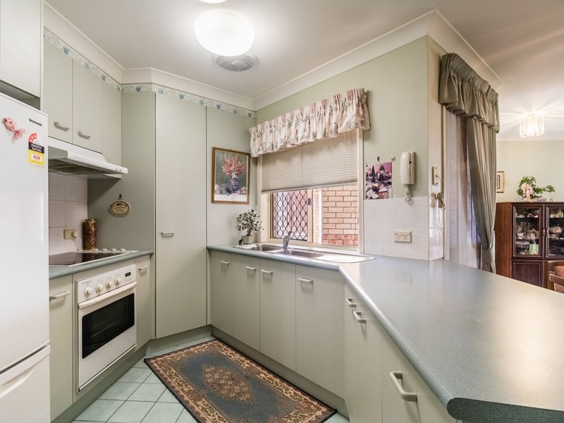 8/15 Erindale Close, Wishart QLD 4122