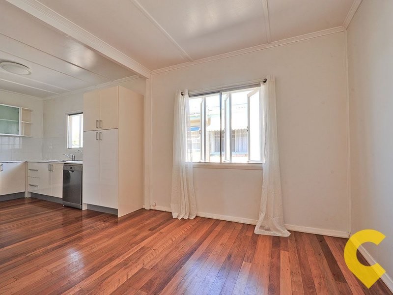 21 Astley Street, Wynnum West QLD 4178