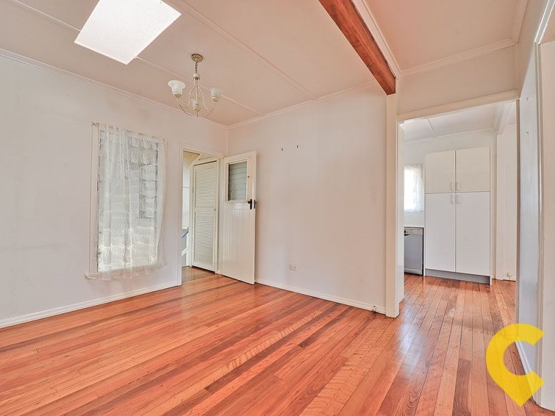 21 Astley Street, Wynnum West QLD 4178