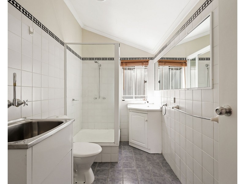 15 Cairns Street, East Brisbane QLD 4169