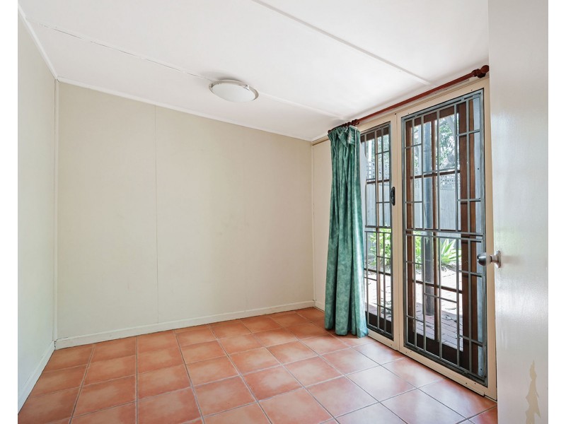 15 Cairns Street, East Brisbane QLD 4169