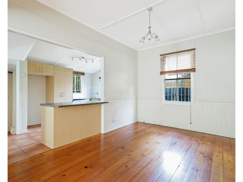 15 Cairns Street, East Brisbane QLD 4169