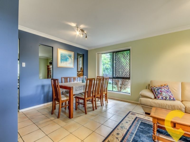 15 Alan Crescent, Eight Mile Plains QLD 4113