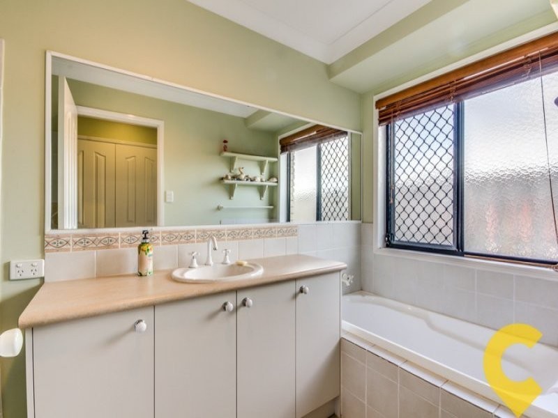 15 Alan Crescent, Eight Mile Plains QLD 4113