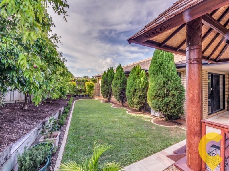 15 Alan Crescent, Eight Mile Plains QLD 4113