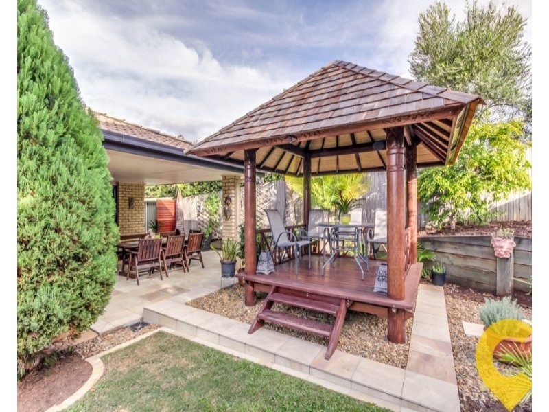 15 Alan Crescent, Eight Mile Plains QLD 4113