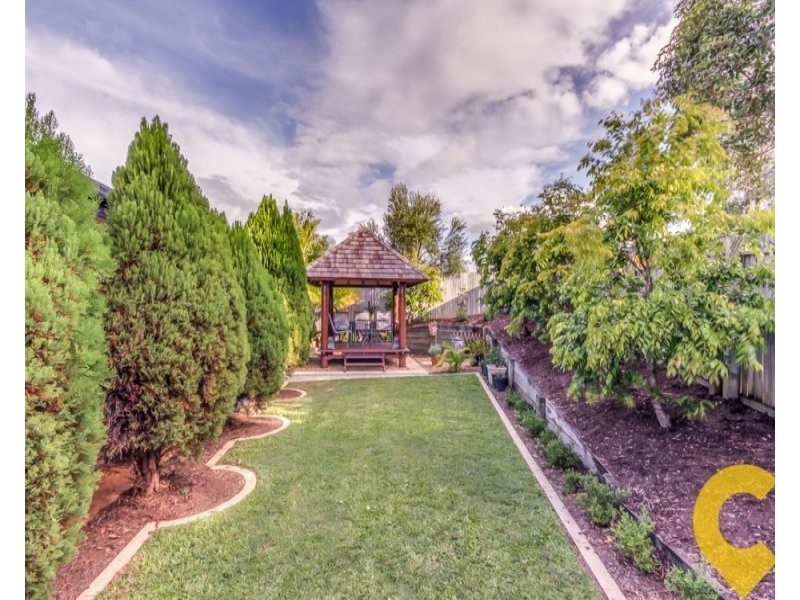 15 Alan Crescent, Eight Mile Plains QLD 4113