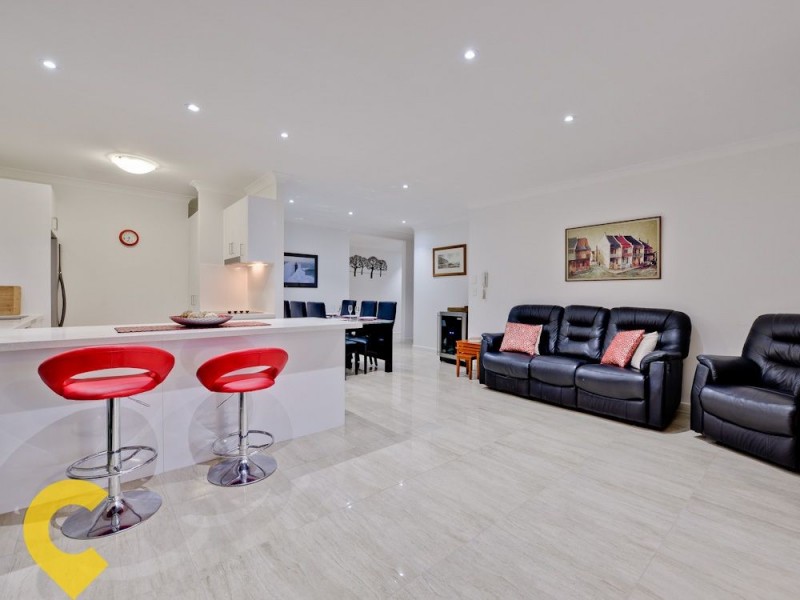 1/70 Hawthorne Street, Woolloongabba QLD 4102