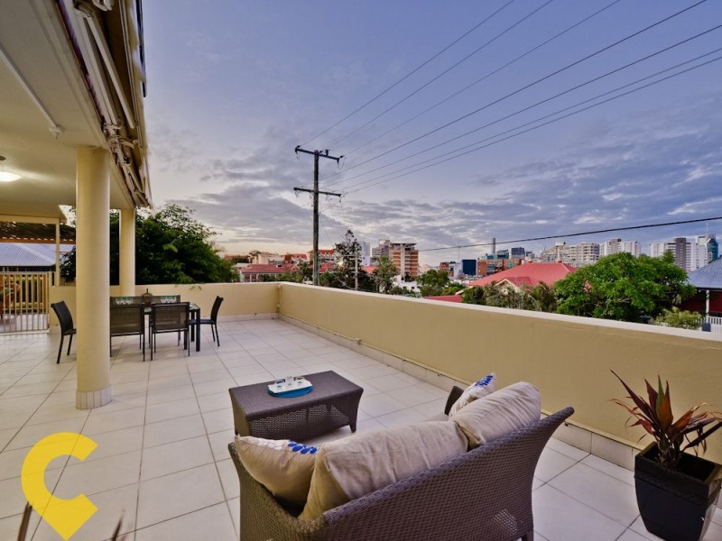 1/70 Hawthorne Street, Woolloongabba QLD 4102