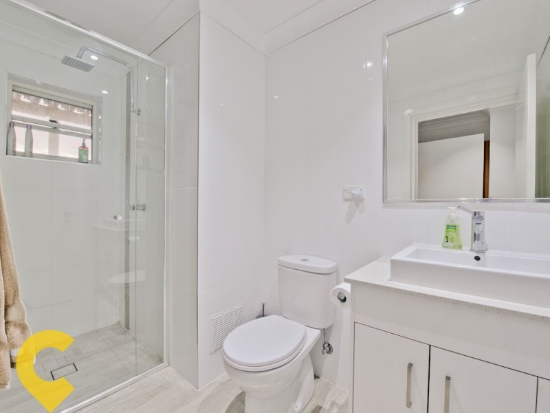 1/70 Hawthorne Street, Woolloongabba QLD 4102