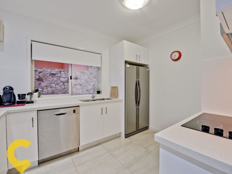 1/70 Hawthorne Street, Woolloongabba QLD 4102