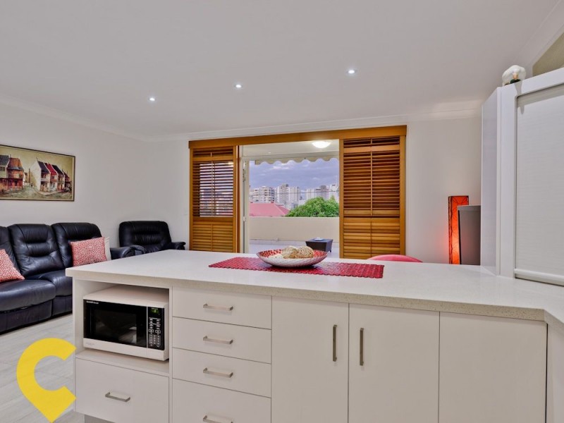 1/70 Hawthorne Street, Woolloongabba QLD 4102