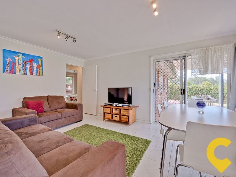 8 Banika Street, Mansfield QLD 4122